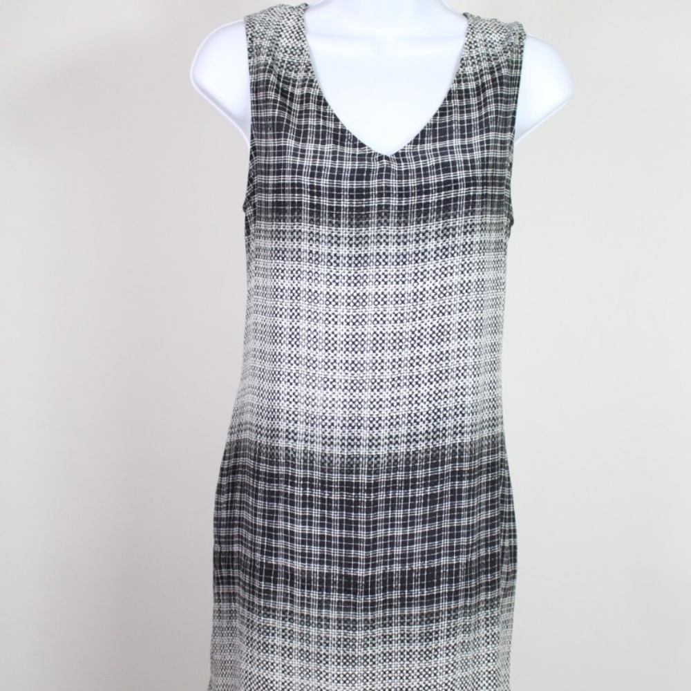 WAYF sleeveless tunic dress black white plaid dots. Medium